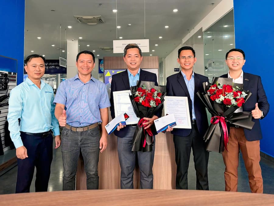 BỔ NHIỆM KHEN THƯỞNG PHÒNG KINH DOANH 6