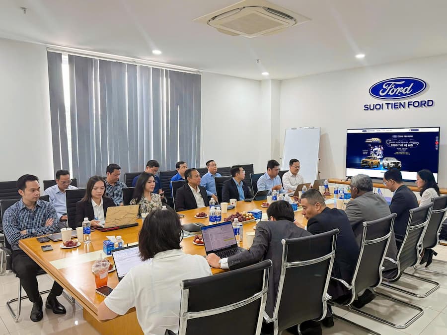 ĐÓN TIẾP BAN LÃNH ĐẠO FORD VIỆT NAM 6
