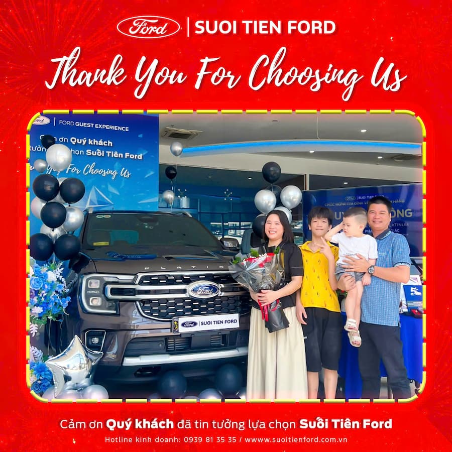 QUÝ KHÁCH HÀNG NHẬN XE MỚI 06