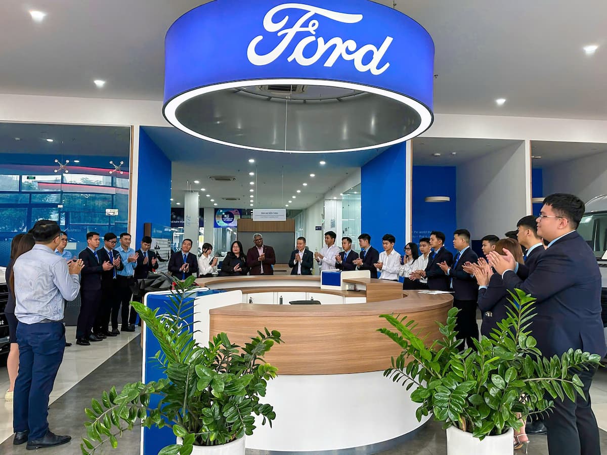 SUỐI TIÊN FORD 3