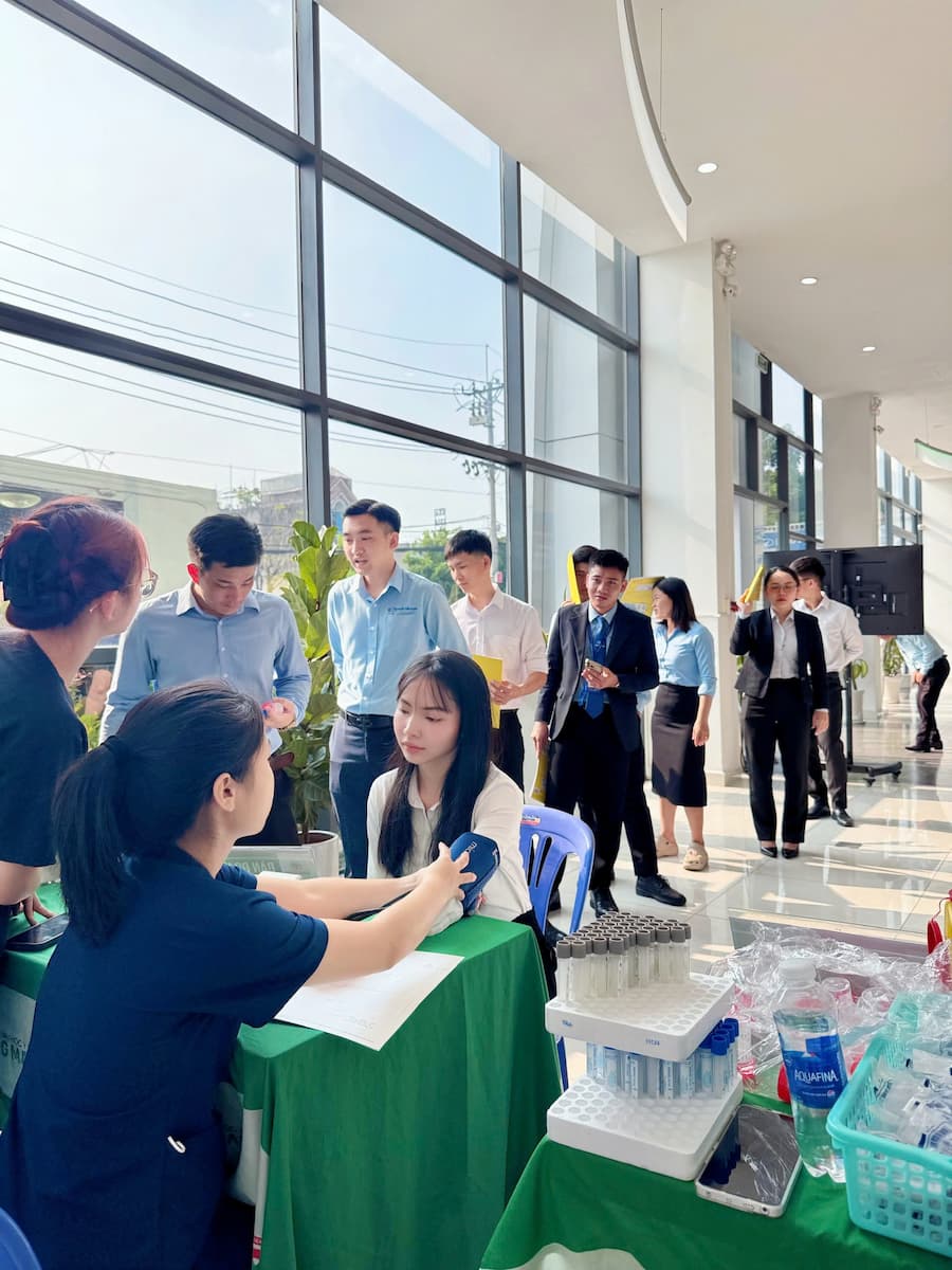 Suối Tiên Ford luôn tin rằng con người là tài sản quý giá nhất 7