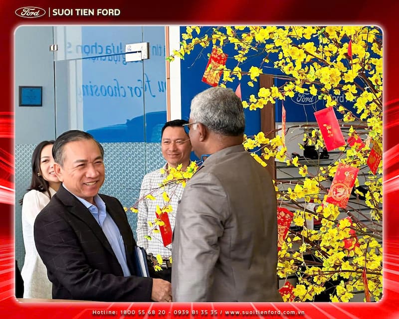 Vinh dự đón tiếp Ban Lãnh đạo Ford VN 3