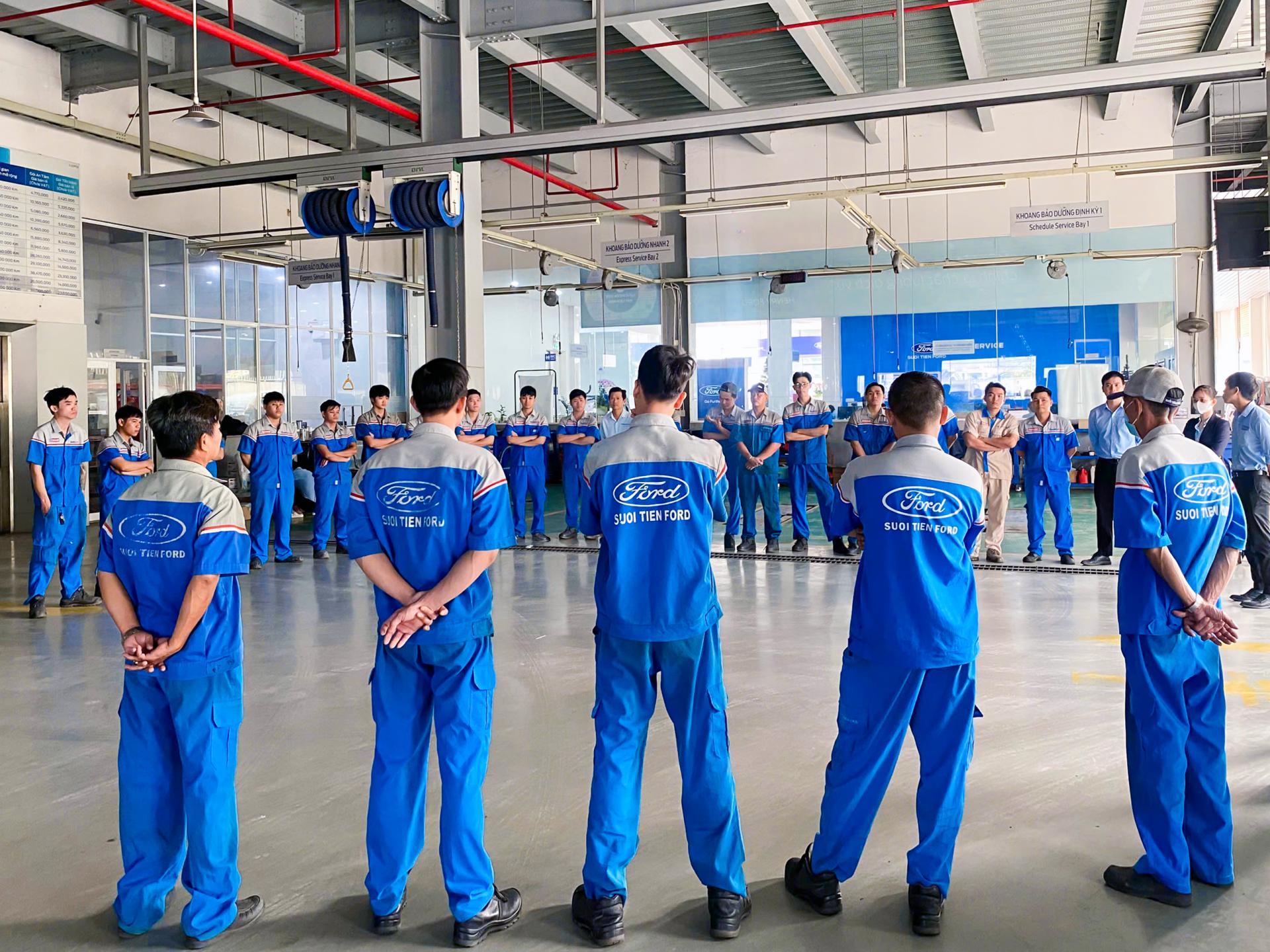 z7351632022422_b7ccaaf3dca7008fdd7cae5903a856dc